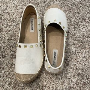 Steve Madden White and Gold Stud espadrilles
